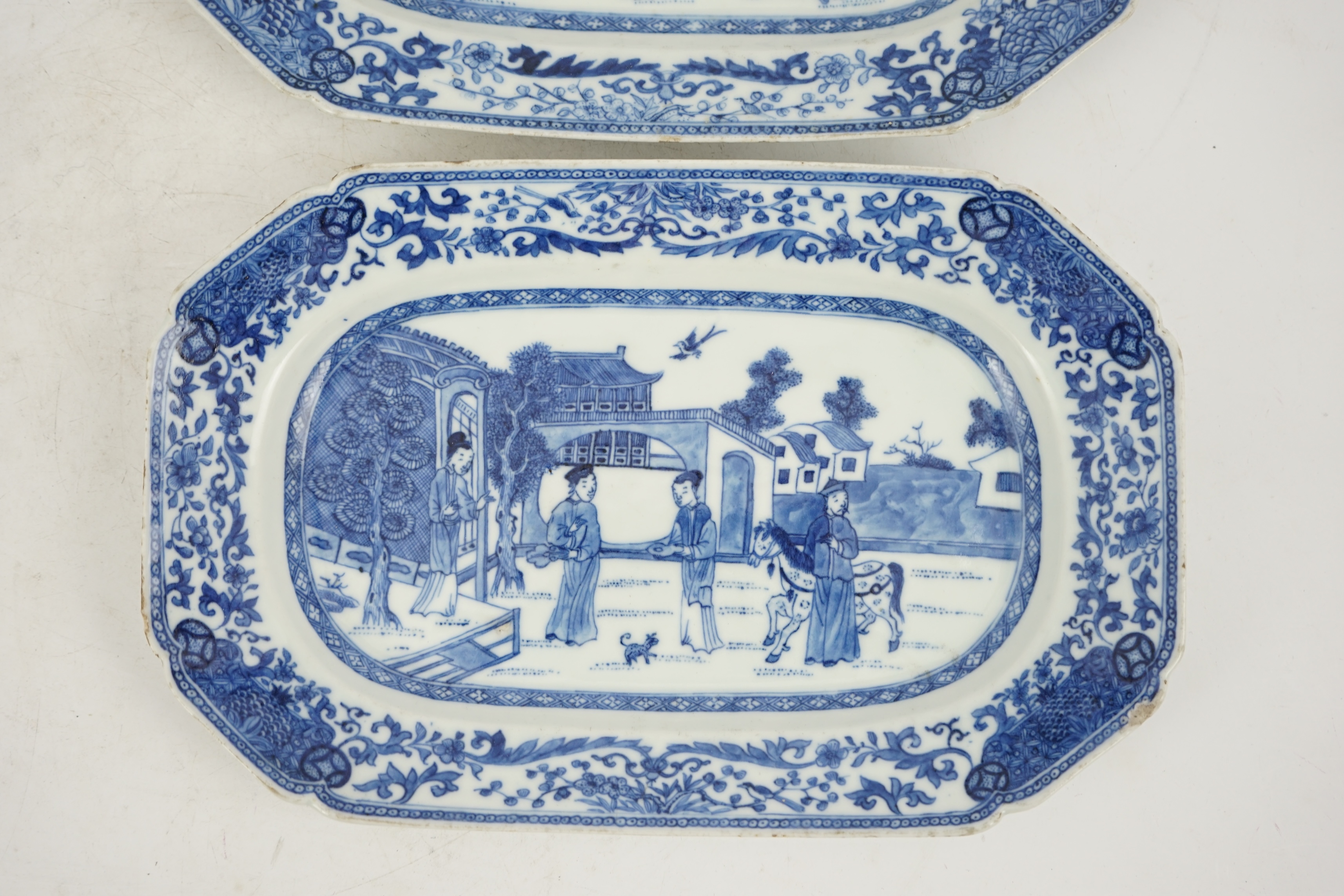 A pair of small Chinese blue and white small serving dishes, Qianlong period